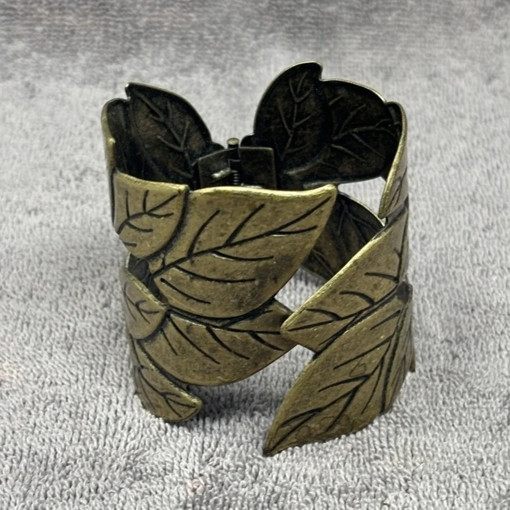 Leaf Cuff Bracelet Hinged‎ Boho Nature Statement Wide Laurel Wreath